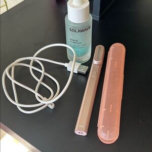 Solawave Skincare Wand Set
